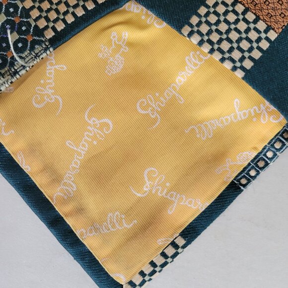 Elsa Schiaparelli 1970s vintage wide tie. - Picture 3 of 5